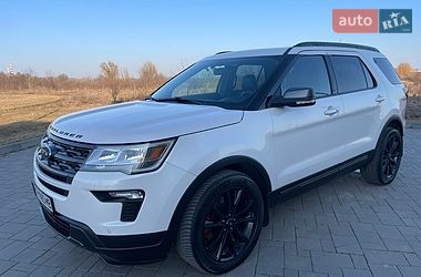 Внедорожник / Кроссовер Ford Explorer 2018 в Ровно