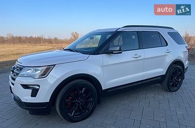 Внедорожник / Кроссовер Ford Explorer 2018 в Ровно