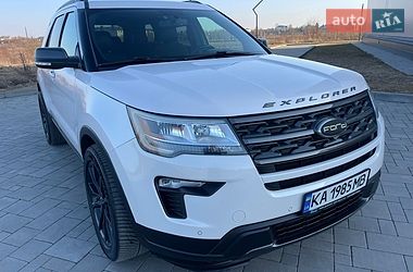 Внедорожник / Кроссовер Ford Explorer 2018 в Ровно
