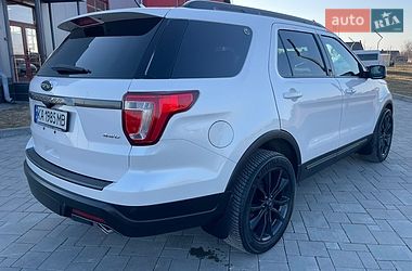 Внедорожник / Кроссовер Ford Explorer 2018 в Ровно