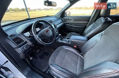 Внедорожник / Кроссовер Ford Explorer 2018 в Ровно