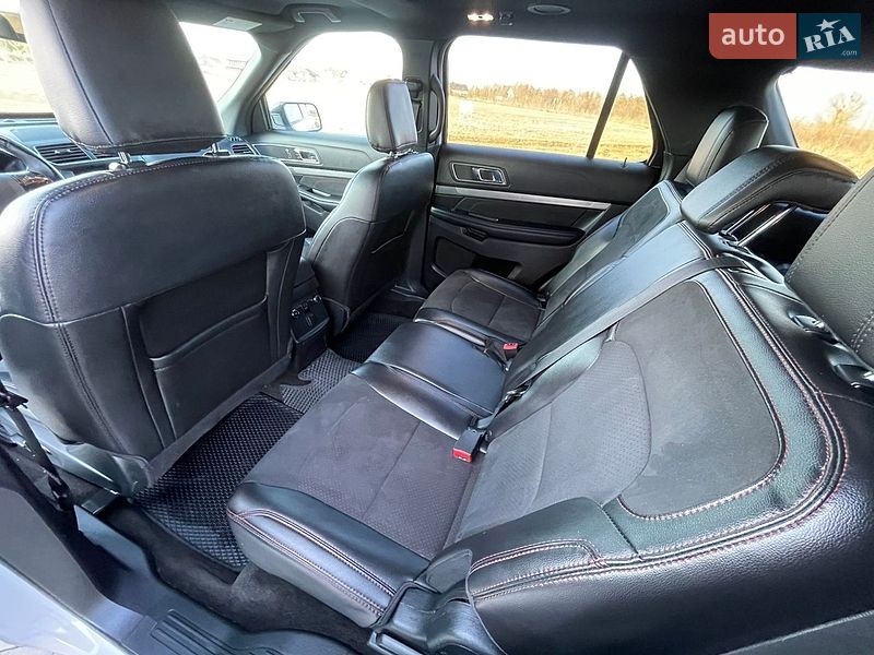 Внедорожник / Кроссовер Ford Explorer 2018 в Ровно