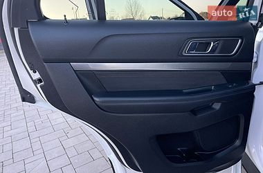 Внедорожник / Кроссовер Ford Explorer 2018 в Ровно