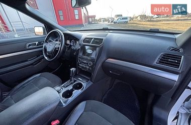 Внедорожник / Кроссовер Ford Explorer 2018 в Ровно