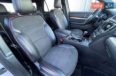 Внедорожник / Кроссовер Ford Explorer 2018 в Ровно