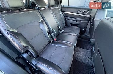 Внедорожник / Кроссовер Ford Explorer 2018 в Ровно
