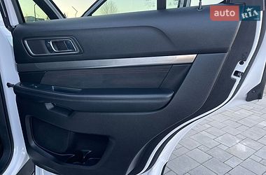 Внедорожник / Кроссовер Ford Explorer 2018 в Ровно