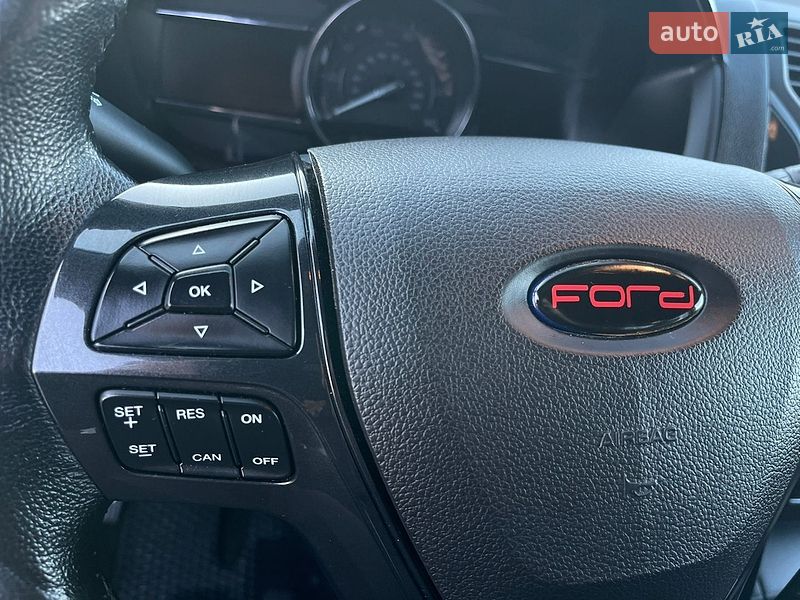 Внедорожник / Кроссовер Ford Explorer 2018 в Ровно