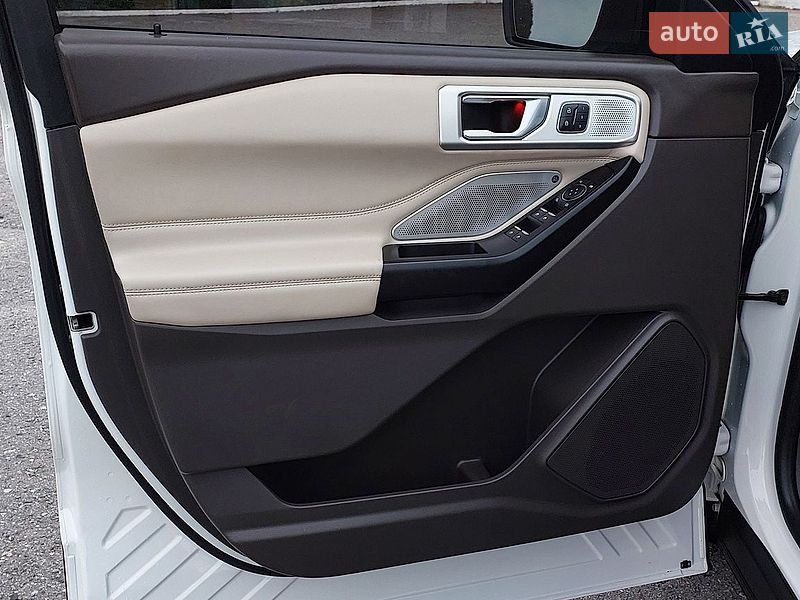 Позашляховик / Кросовер Ford Explorer 2020 в Дубні