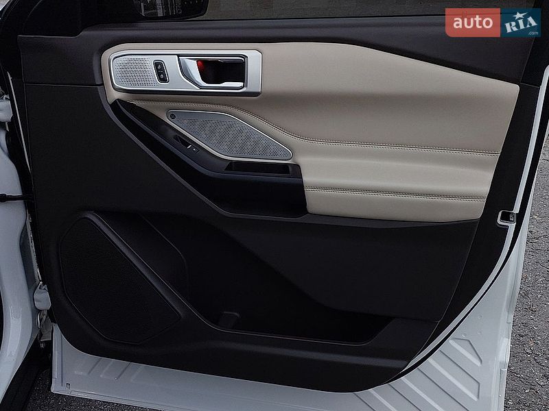 Позашляховик / Кросовер Ford Explorer 2020 в Дубні