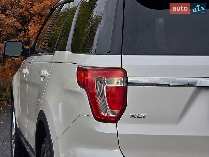 Позашляховик / Кросовер Ford Explorer 2017 в Хмельницькому