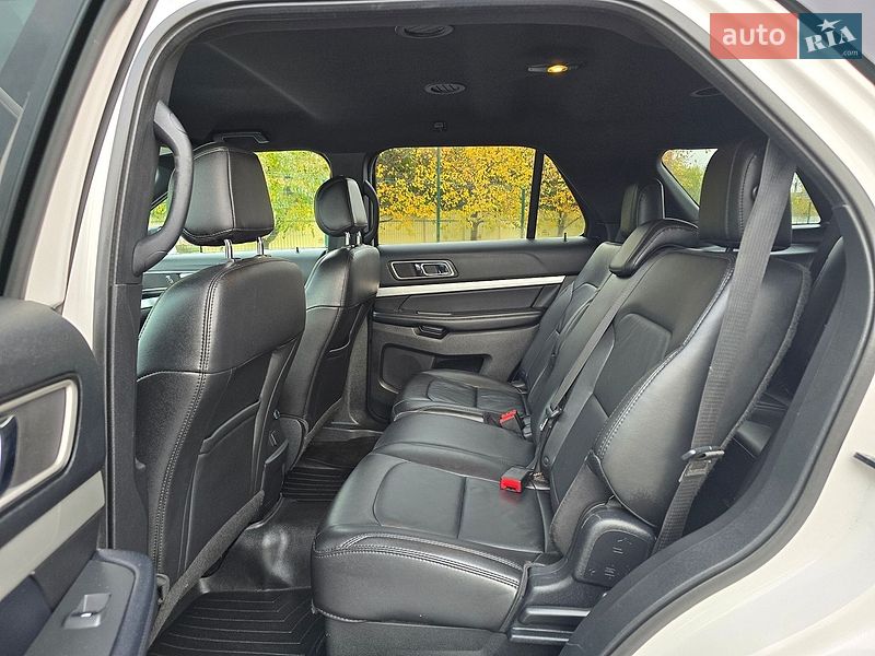 Позашляховик / Кросовер Ford Explorer 2017 в Хмельницькому
