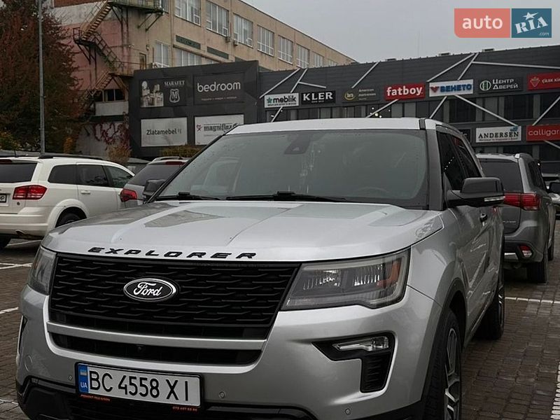 Позашляховик / Кросовер Ford Explorer 2019 в Львові