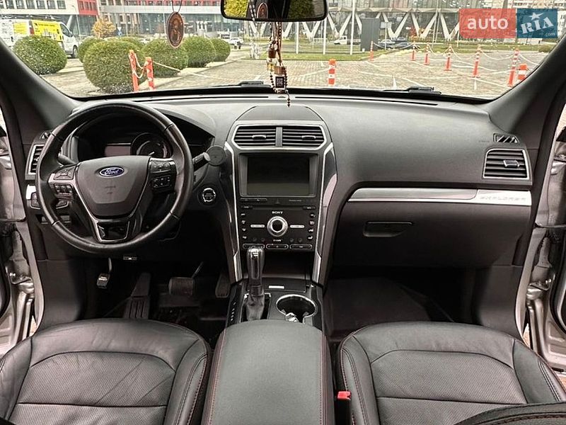 Позашляховик / Кросовер Ford Explorer 2019 в Львові