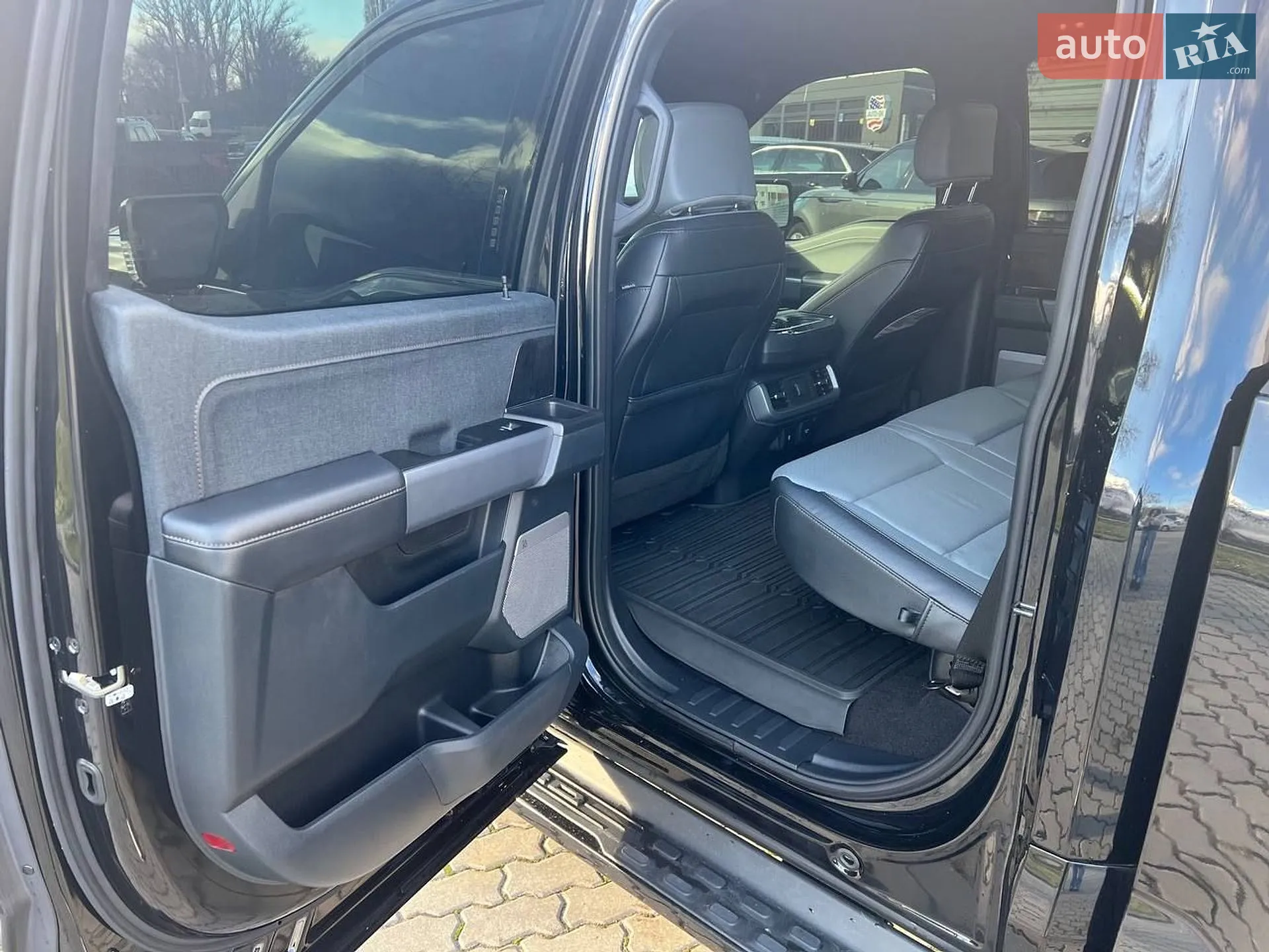 2022 Ford F-150 - мініатюра 19