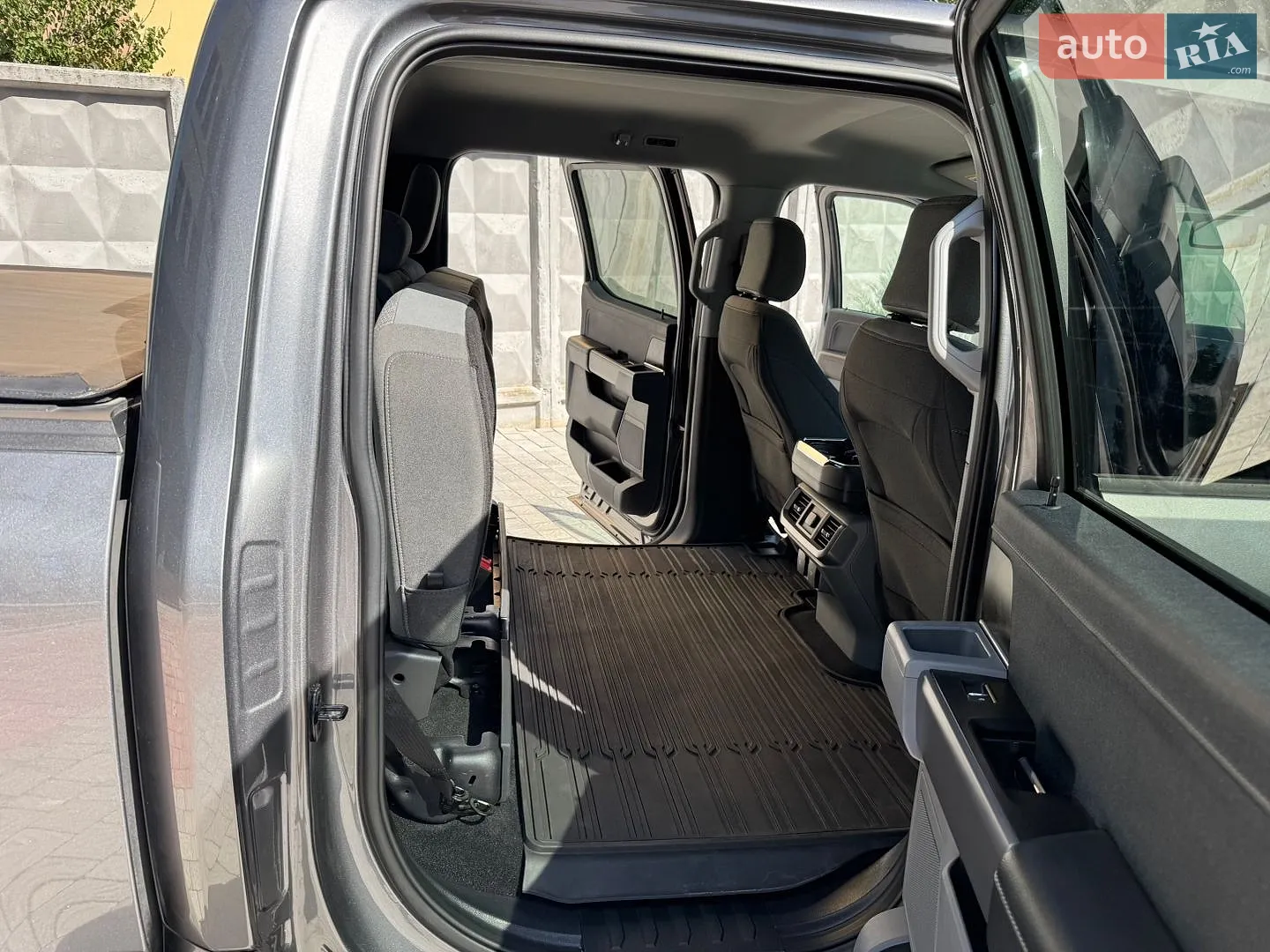 2023 Ford F-150 - мініатюра 23