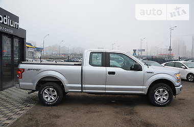 Пикап Ford F-150 2015 в Киеве