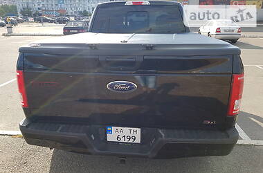 Пікап Ford F-150 2016 в 