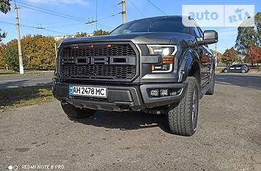 Пікап Ford F-150 2015 в Кам'янському