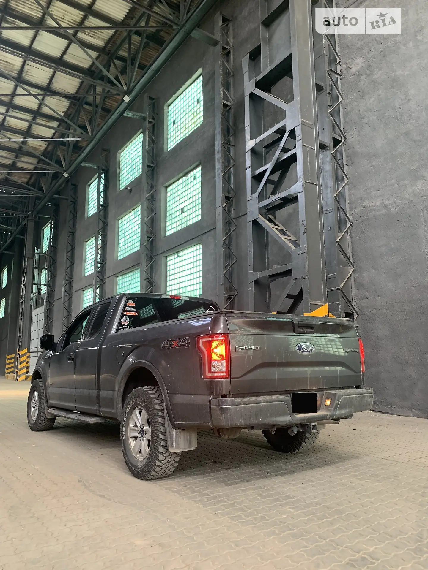 2015 Ford F-150 - мініатюра 14