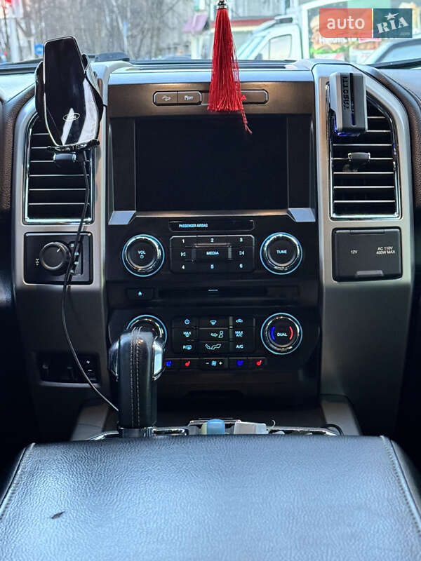 Пикап Ford F-150 2015 в Ивано-Франковске