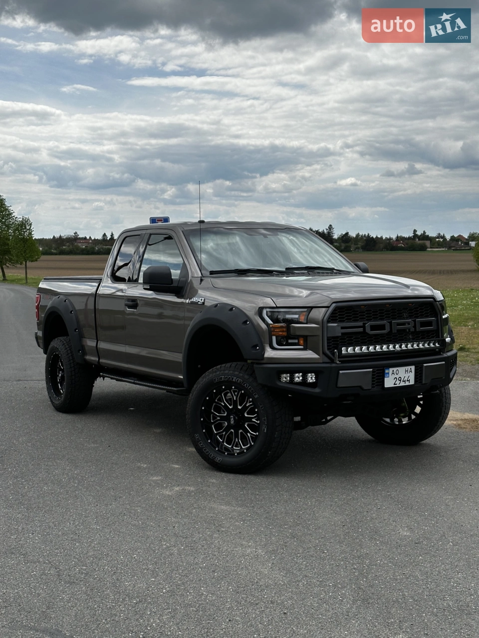 2019 Ford F-150 - мініатюра 24
