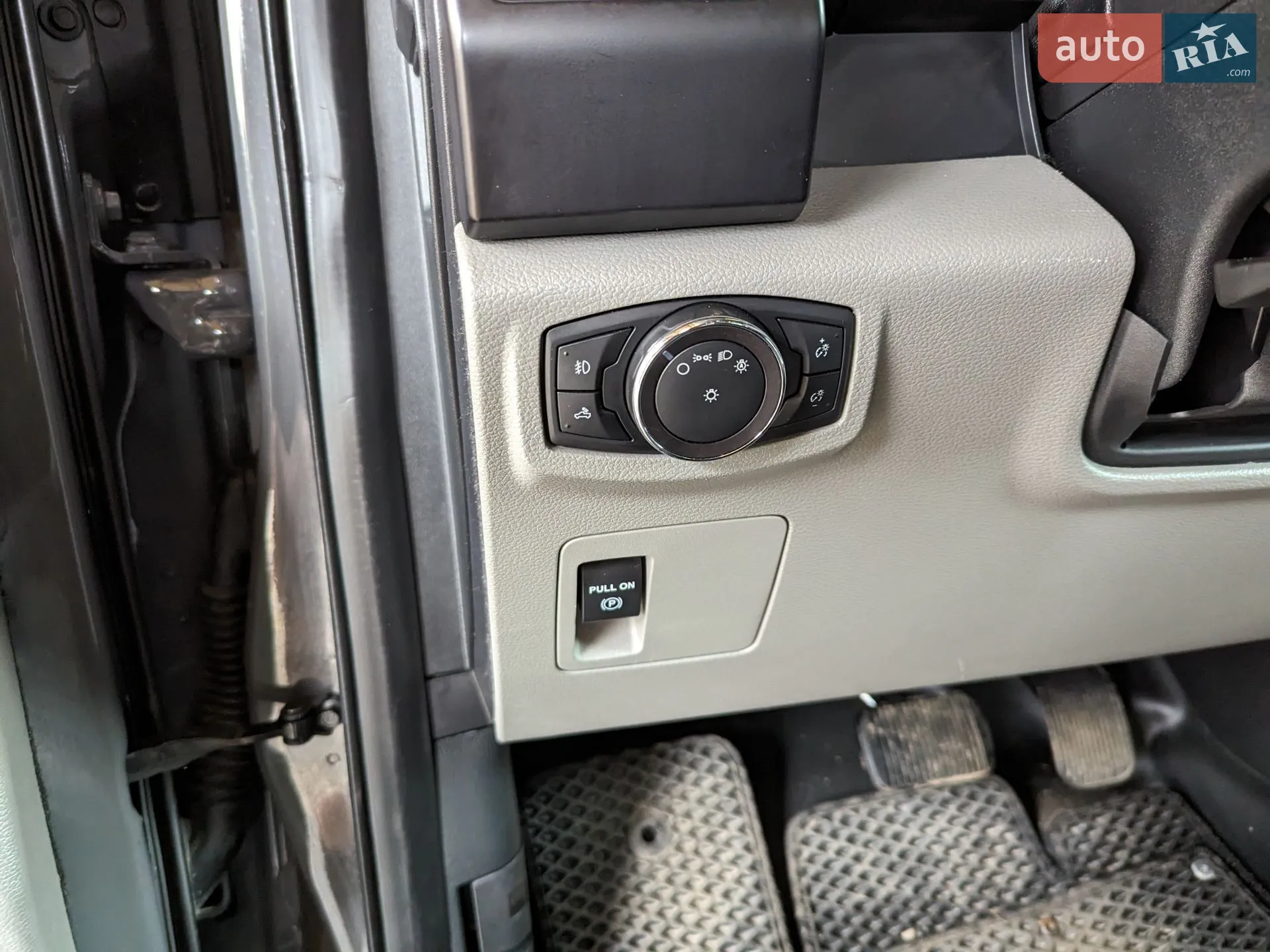 2017 Ford F-150 - мініатюра 36