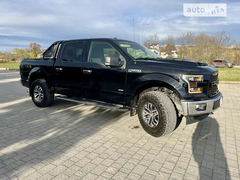 Пикап Ford F-150 2017 в Пустомытах