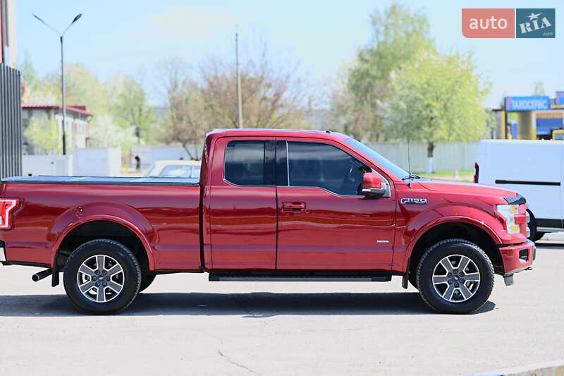 Пикап Ford F-150 2015 в Дубно