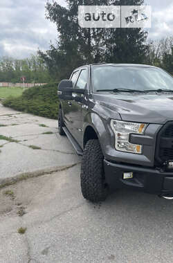 Пикап Ford F-150 2016 в Умани