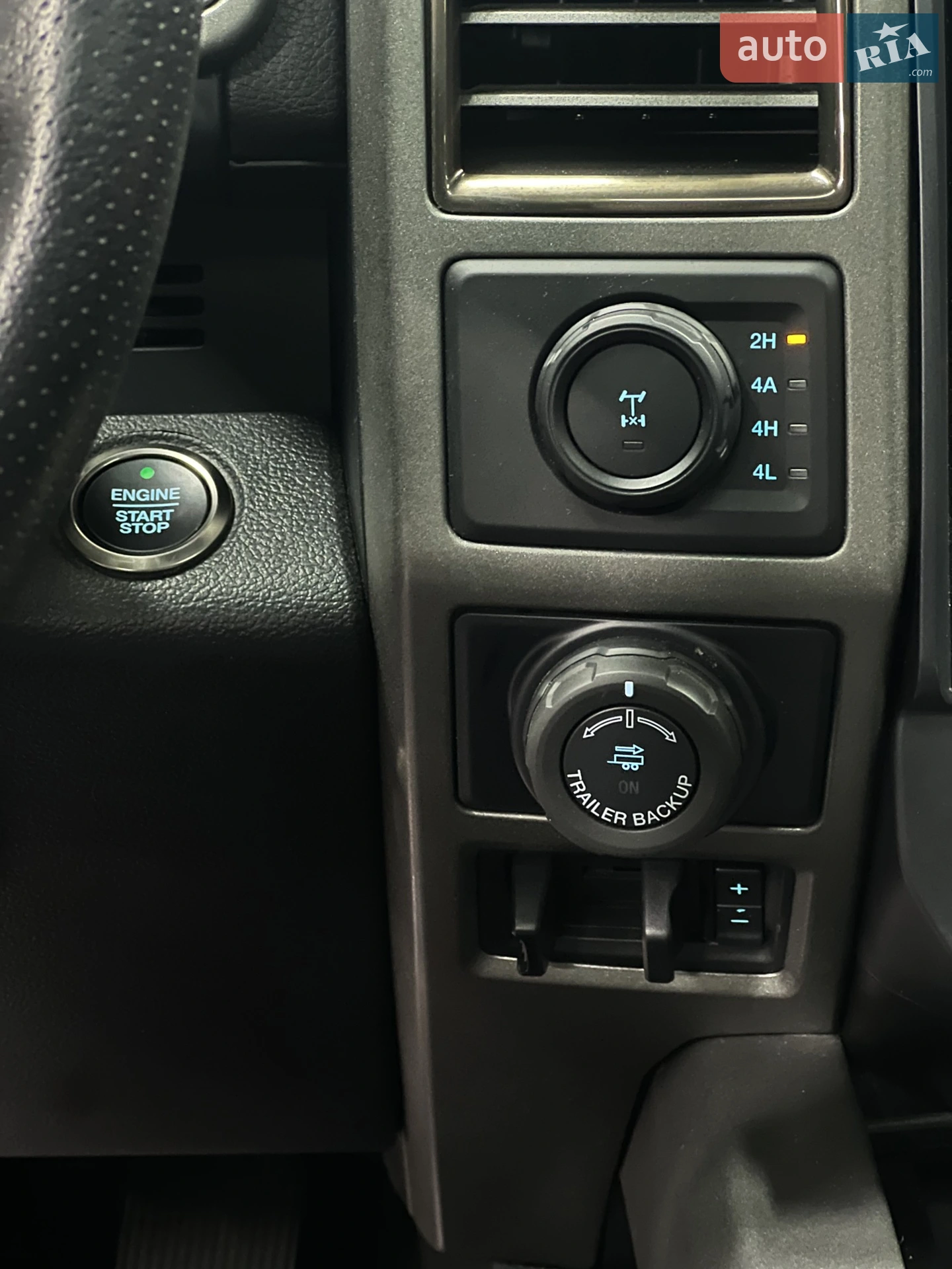 2017 Ford F-150 - мініатюра 23