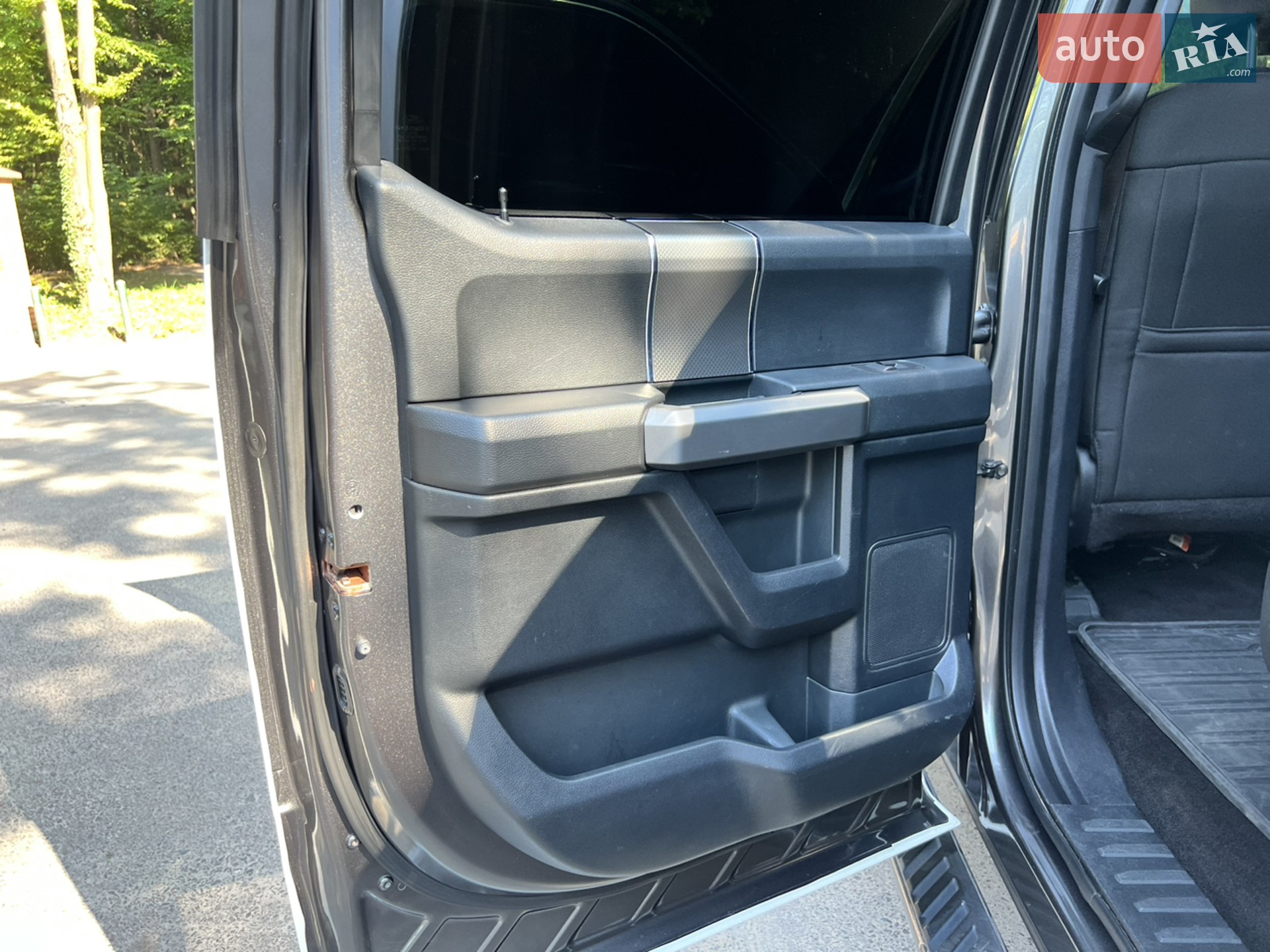 2015 Ford F-150 - мініатюра 19