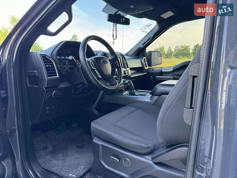 Пікап Ford F-150 2016 в Івано-Франківську