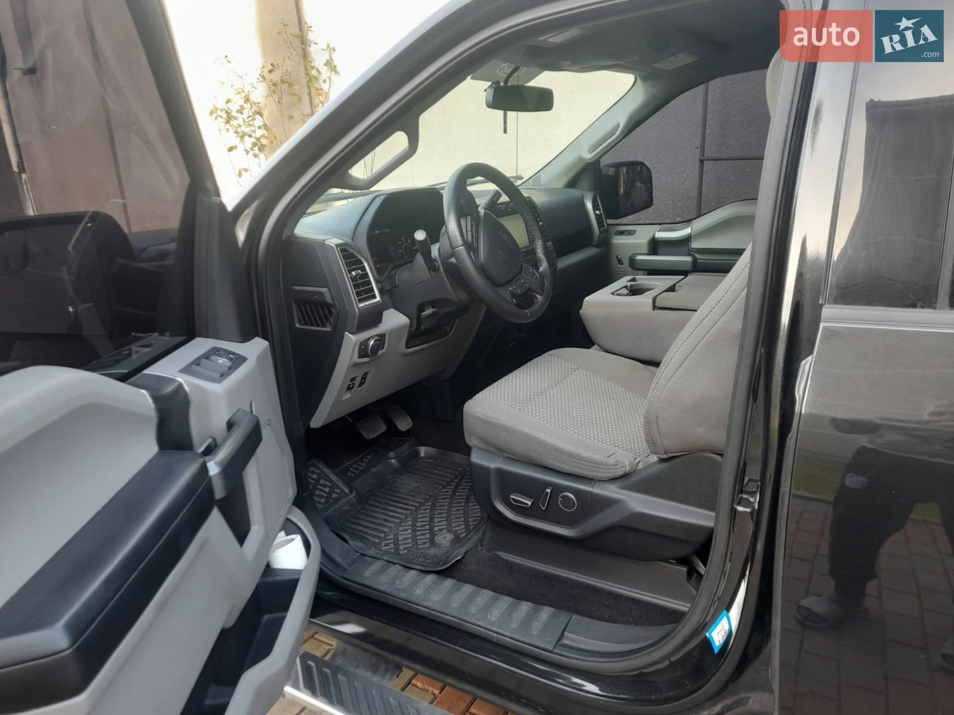 2015 Ford F-150 - мініатюра 15