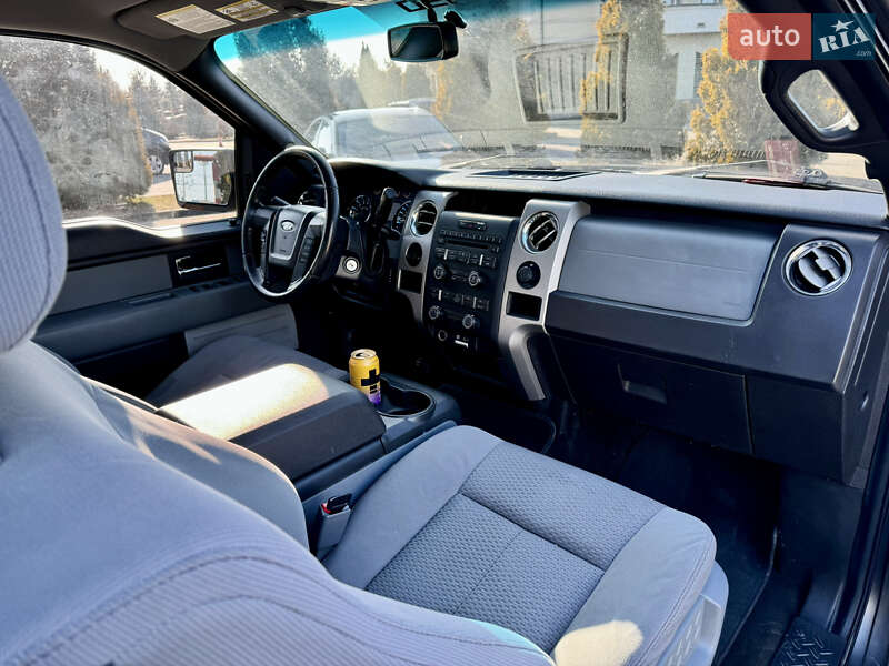 Пикап Ford F-150 2012 в Львове