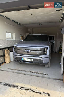 Пикап Ford F-150 2022 в 