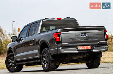 Пикап Ford F-150 2023 в 