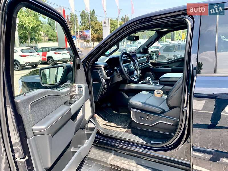 Пикап Ford F-150 2023 в Черноморске