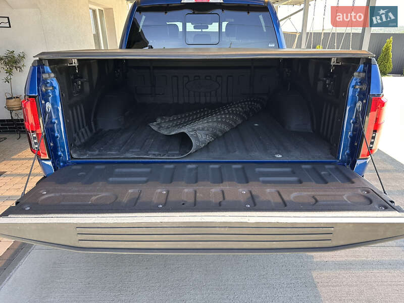 Пикап Ford F-150 2017 в Черновцах