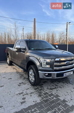 Пікап Ford F-150 2015 в 