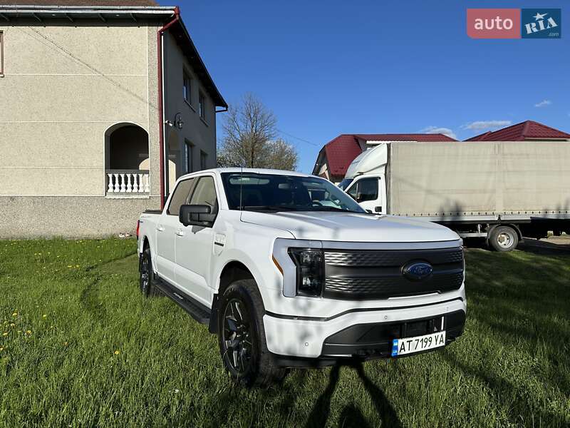 Пикап Ford F-150 2023 в Богородчанах