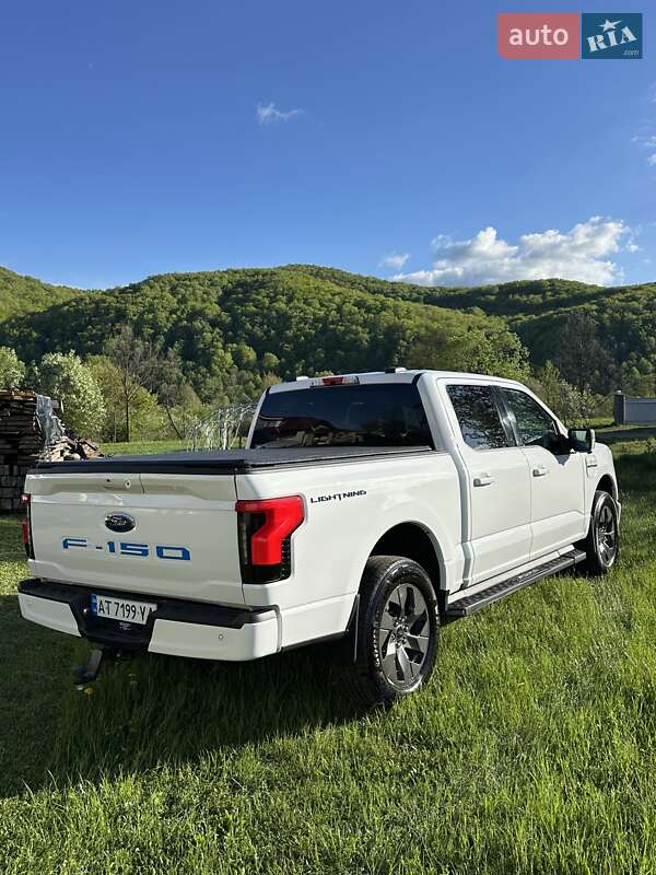 Пикап Ford F-150 2023 в Богородчанах