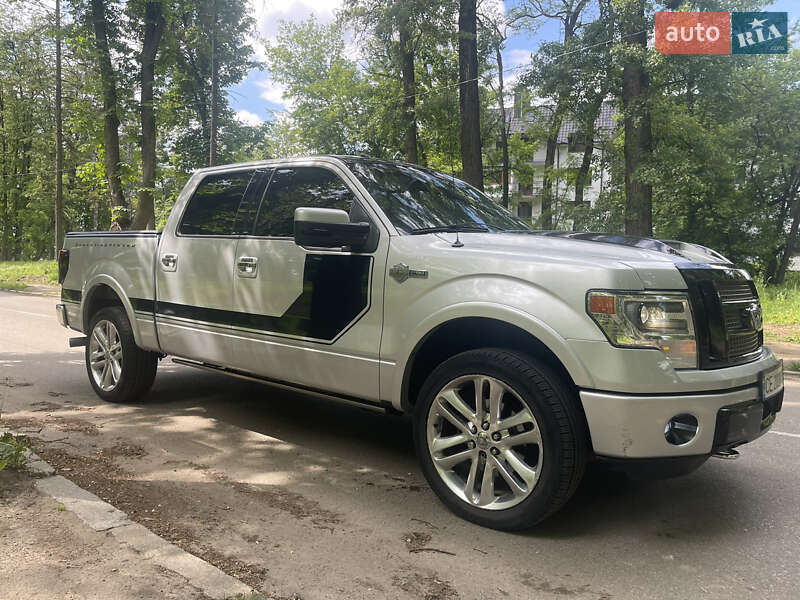Пикап Ford F-150 2014 в Черновцах