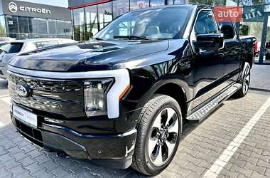 Пикап Ford F-150 2022 в 