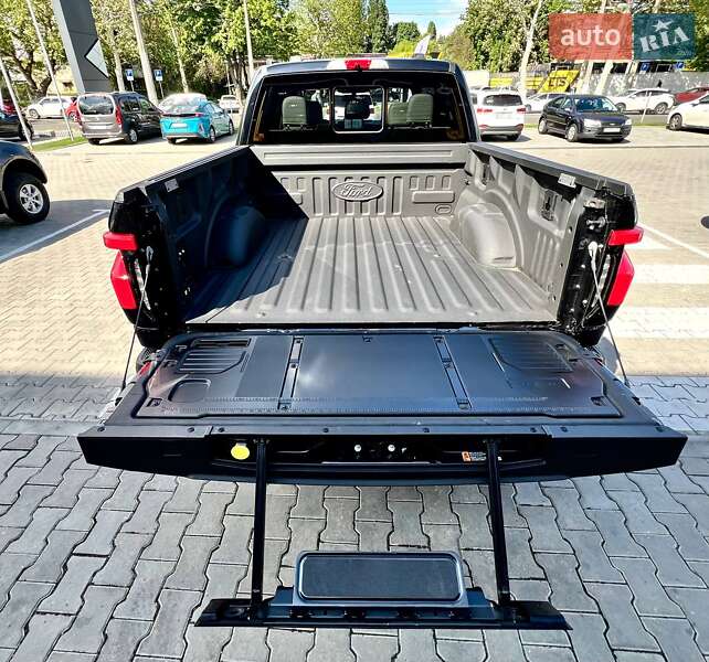 Пикап Ford F-150 2022 в Одессе