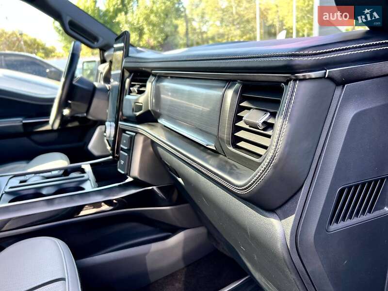 Пикап Ford F-150 2022 в Одессе