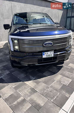 Пикап Ford F-150 2023 в 