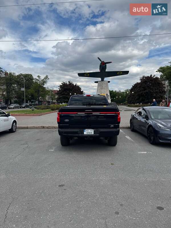 Пикап Ford F-150 2023 в Киеве