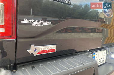Пикап Ford F-150 2015 в 