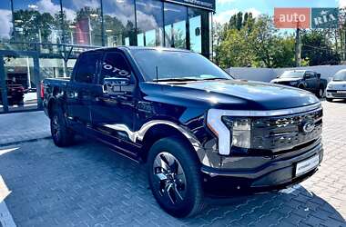 Пикап Ford F-150 2023 в 